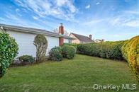 #8 photo, 126 W 3rd St, Deer Park , NY 11729
