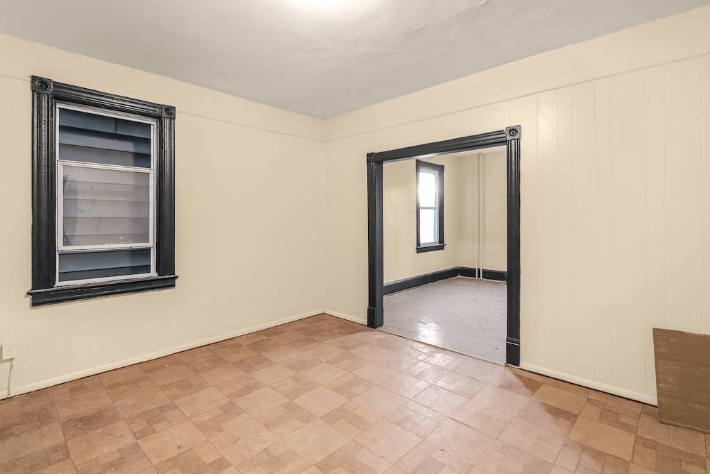 #4 photo, 9 Monument St, Newburgh , NY 12550