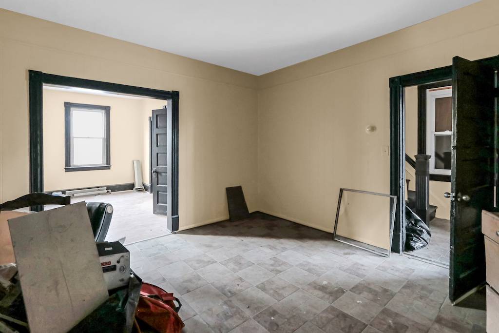 #5 photo, 9 Monument St, Newburgh , NY 12550