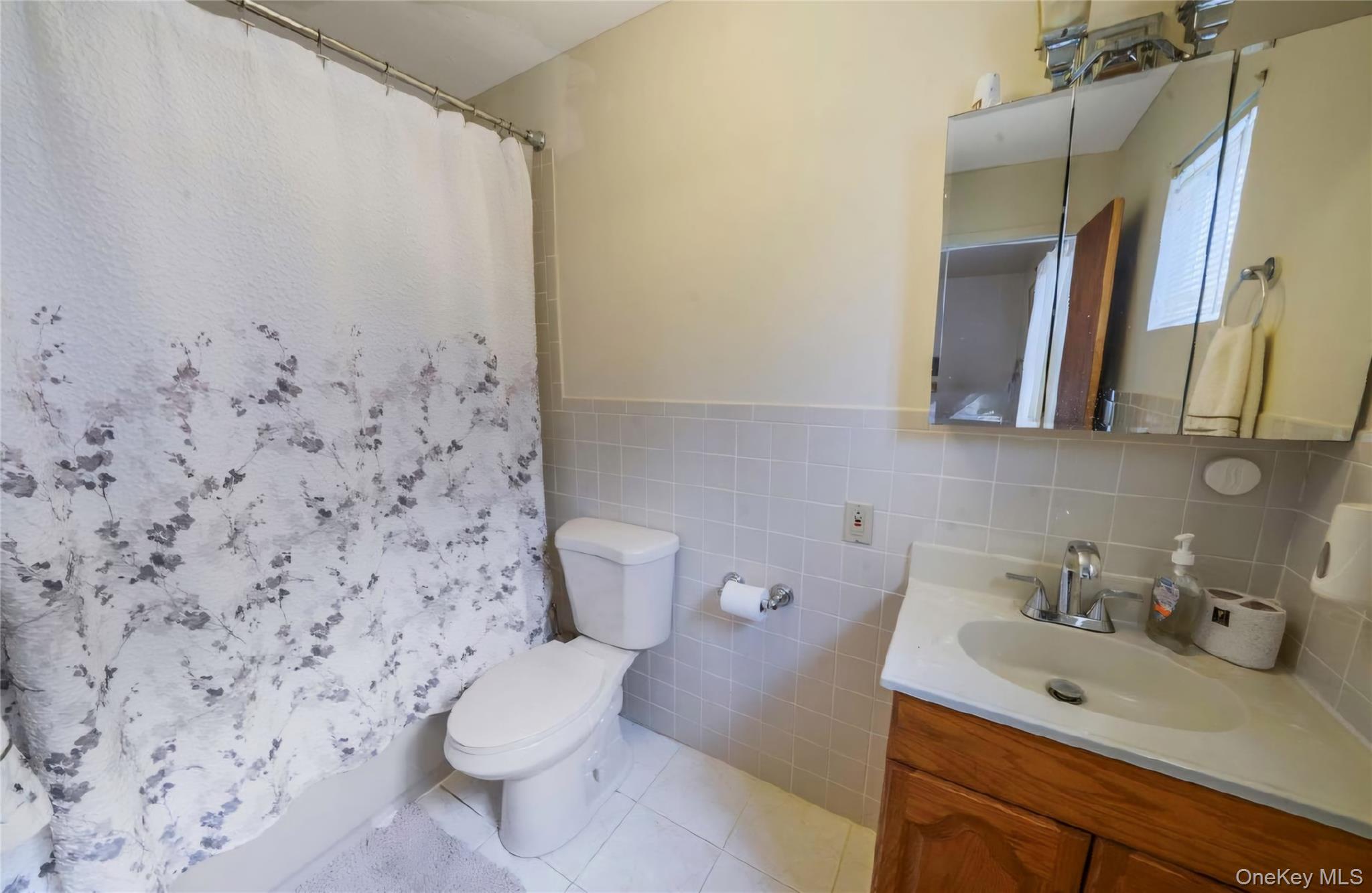 #16 photo, 14746 223rd Street, Springfield Gardens , NY 11413