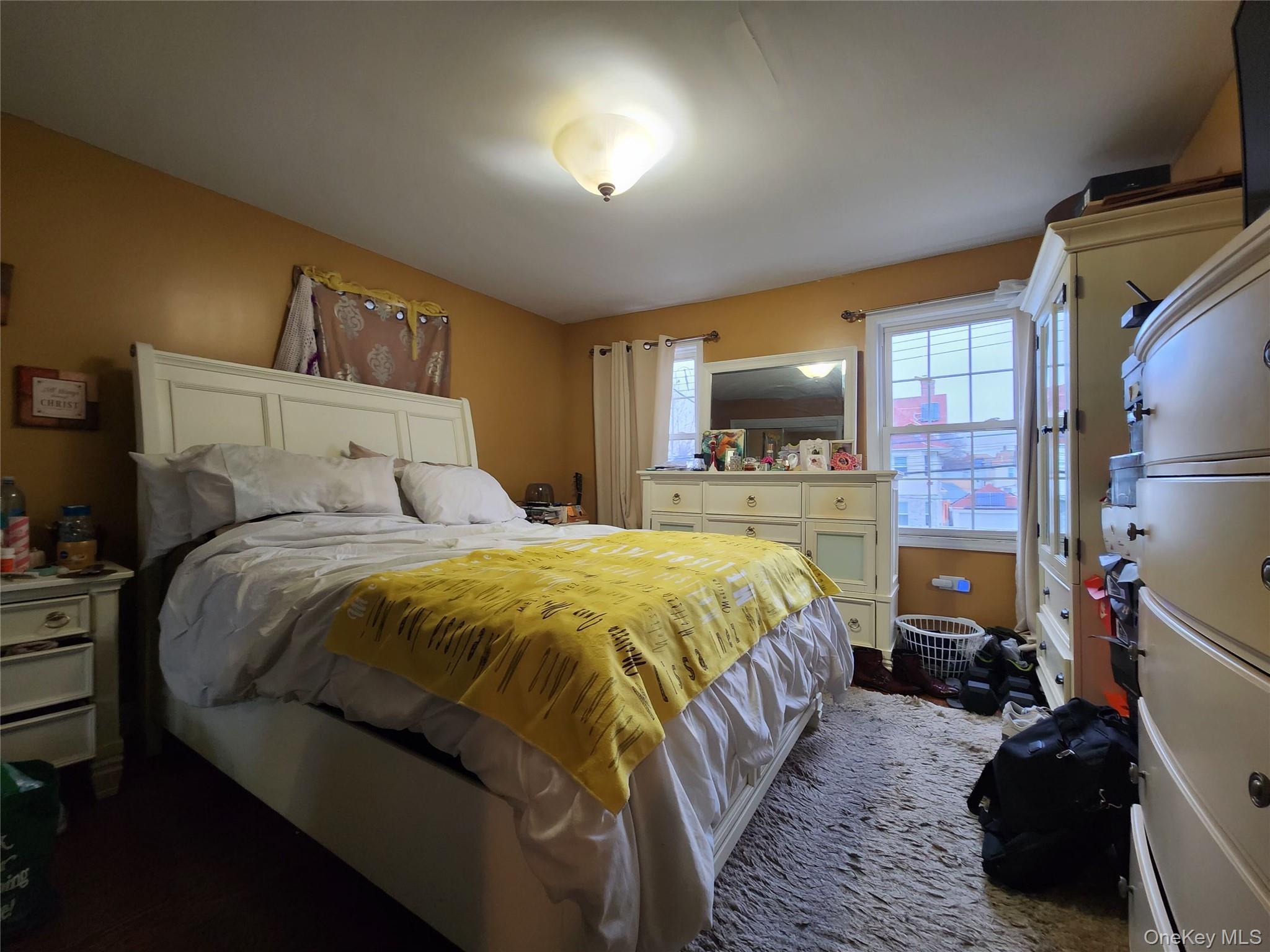 #14 photo, 19614 104th Avenue, Saint Albans , NY 11412