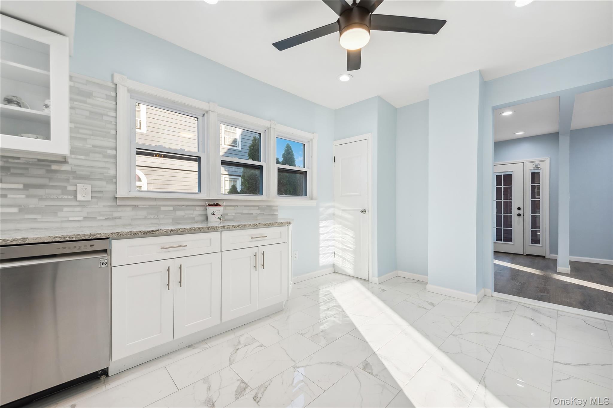 #12 photo, 120 N Forest Avenue, Rockville Centre , NY 11570