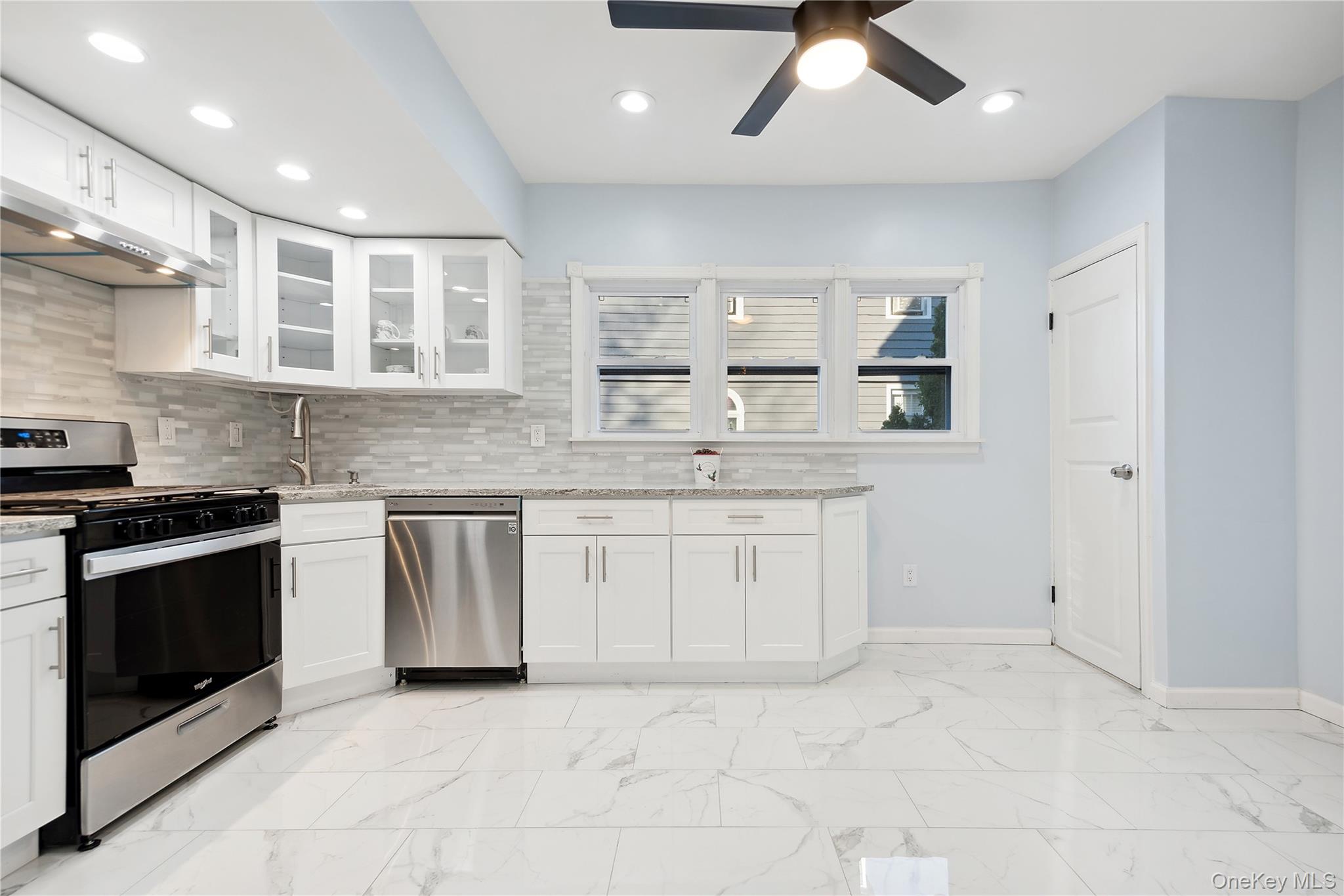 #13 photo, 120 N Forest Avenue, Rockville Centre , NY 11570