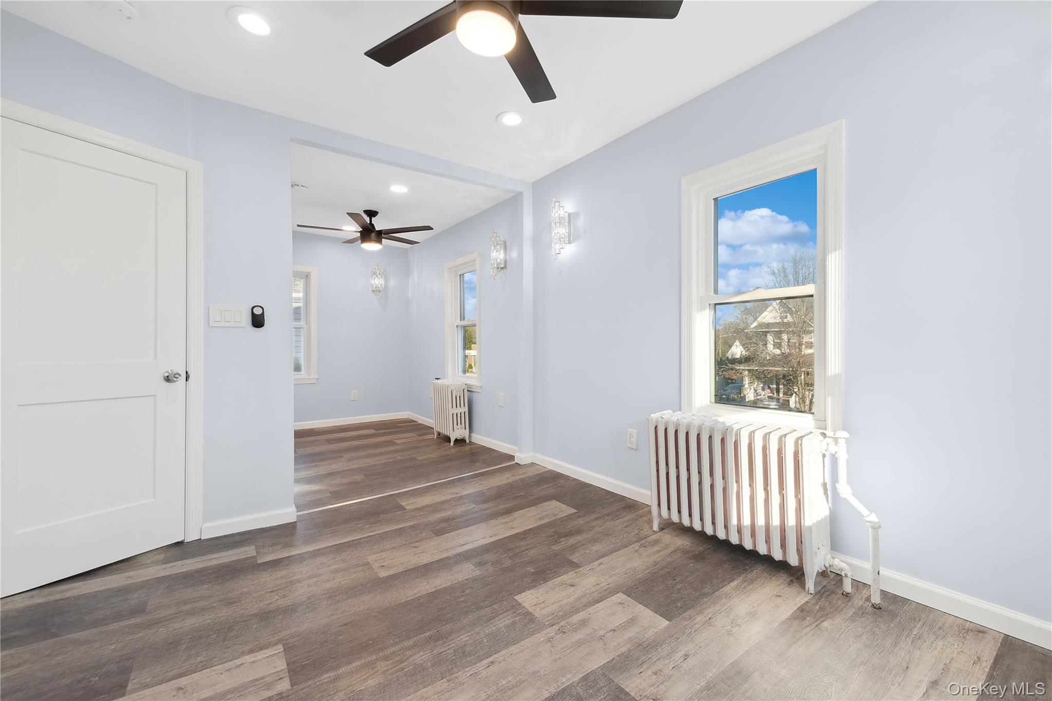 #20 photo, 120 N Forest Avenue, Rockville Centre , NY 11570