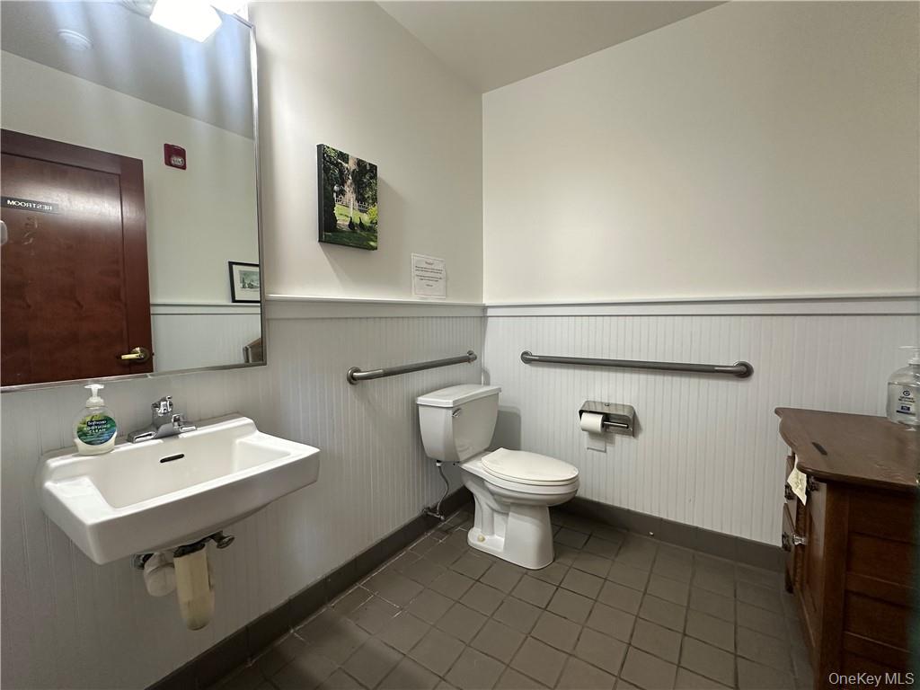 #9 photo, 23 White Oak Drive, Chester , NY 10918