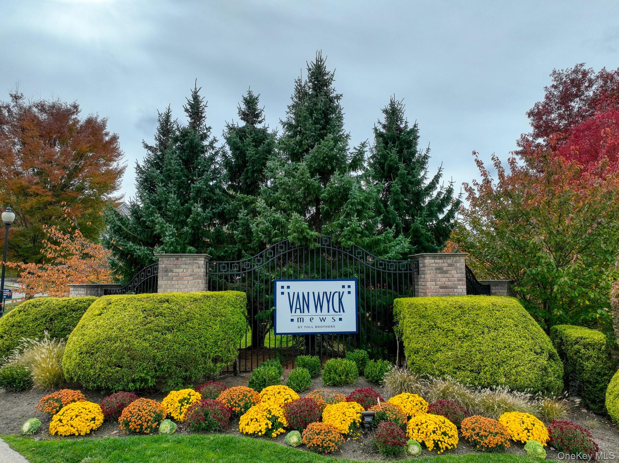 #1 photo, 919 Saratoga Lane, Fishkill , NY 12524