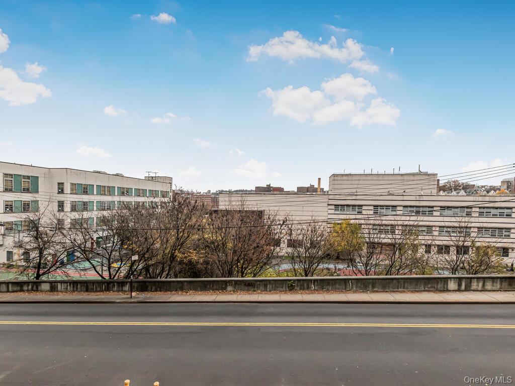 #18 photo, 2750 Johnson Avenue, Bronx , NY 10463