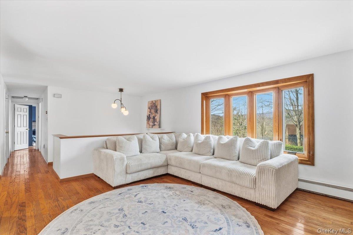 #10 photo, 9 Aqueduct Road, Garrison , NY 10524