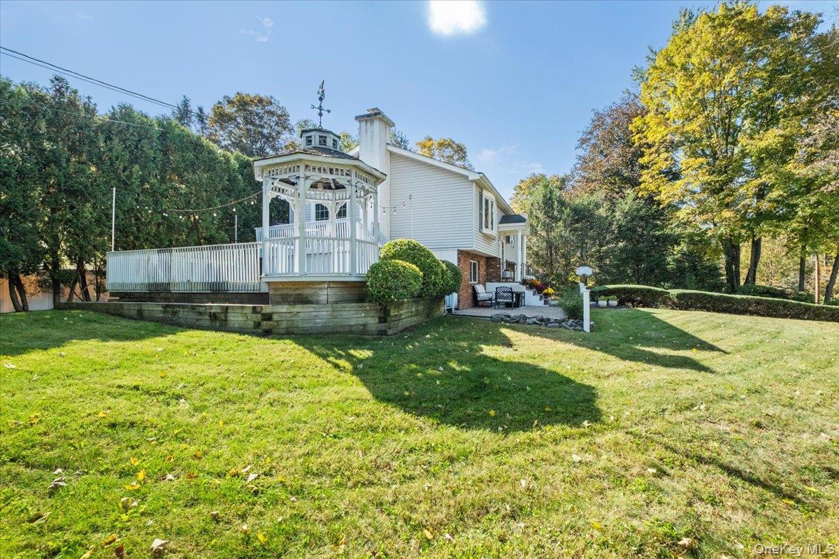 #7 photo, 9 Aqueduct Road, Garrison , NY 10524