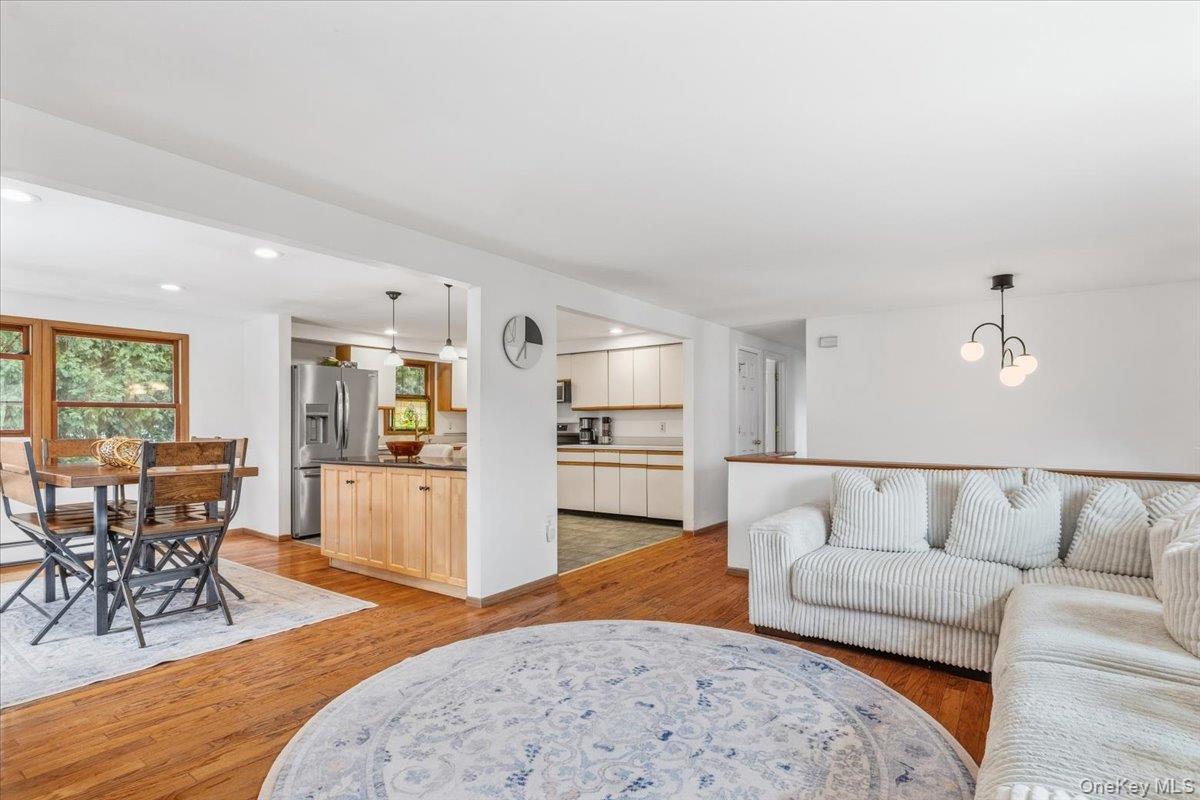 #9 photo, 9 Aqueduct Road, Garrison , NY 10524