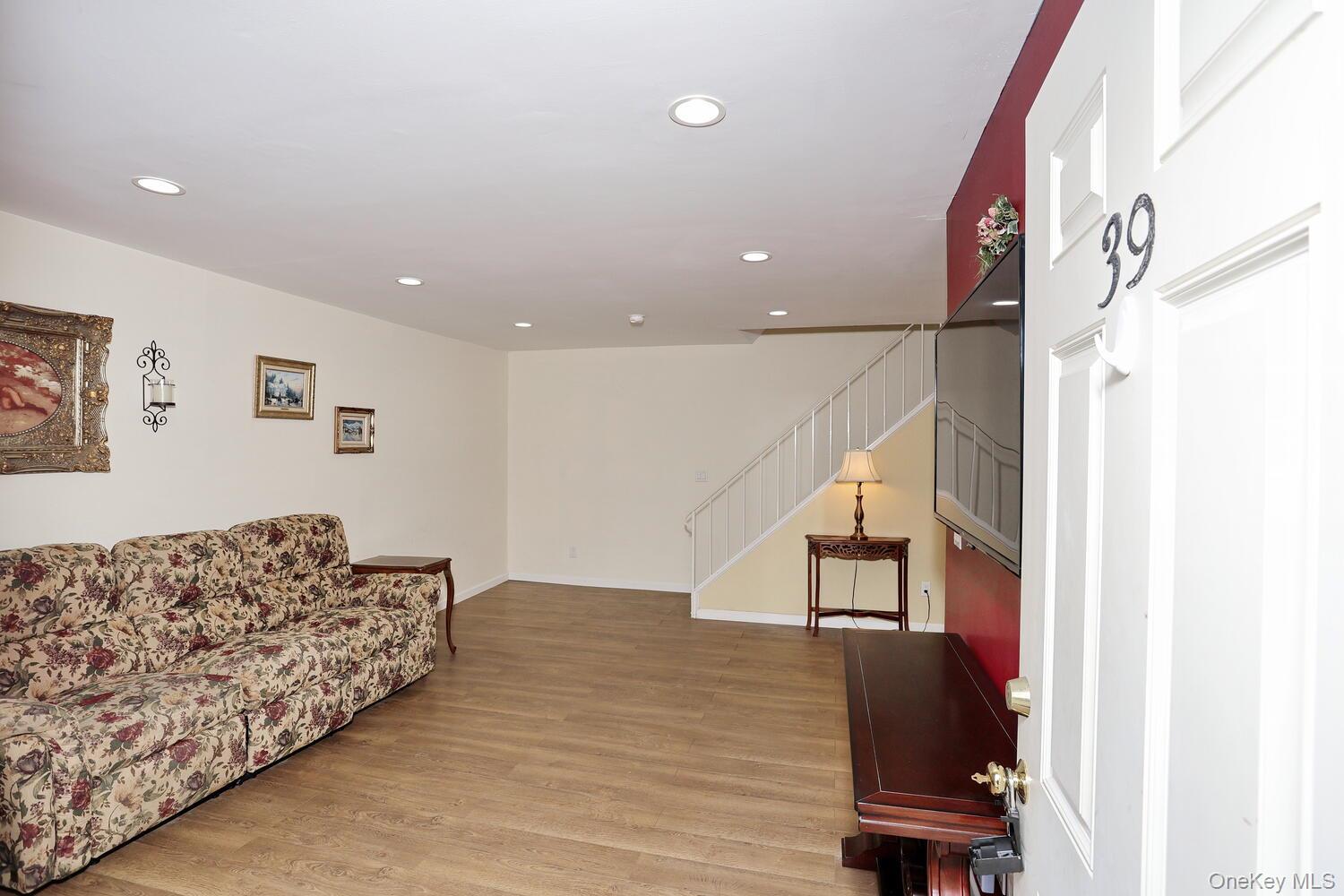 #4 photo, 20 Main Street, 紐約州 Garnerville , NY 10923