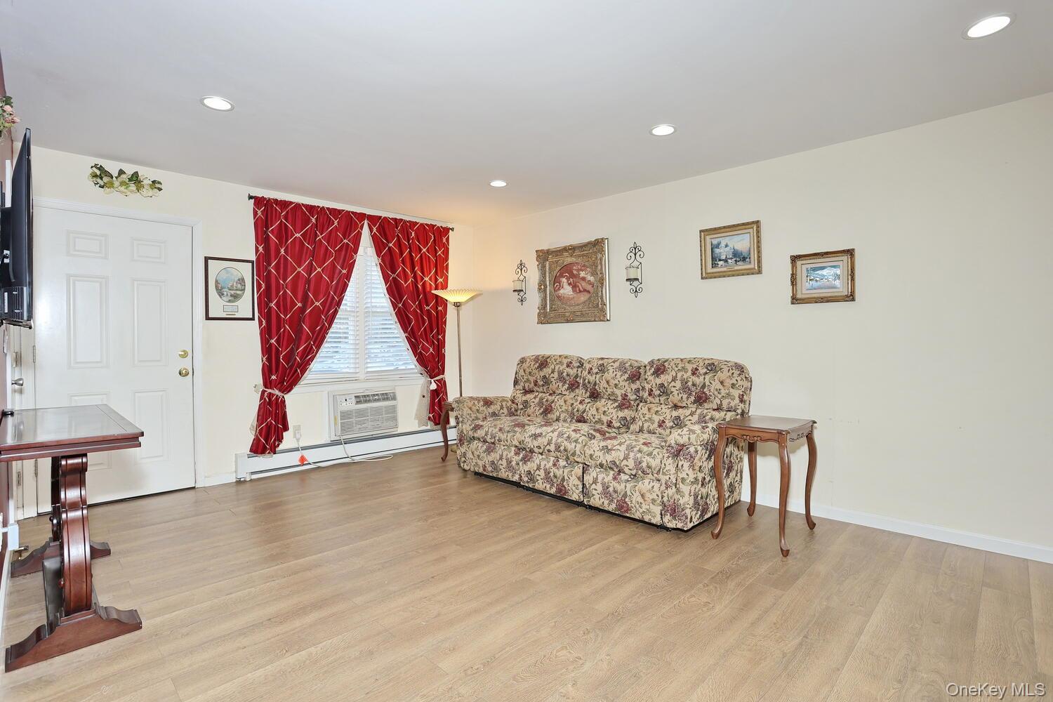 #5 photo, 20 Main Street, 紐約州 Garnerville , NY 10923