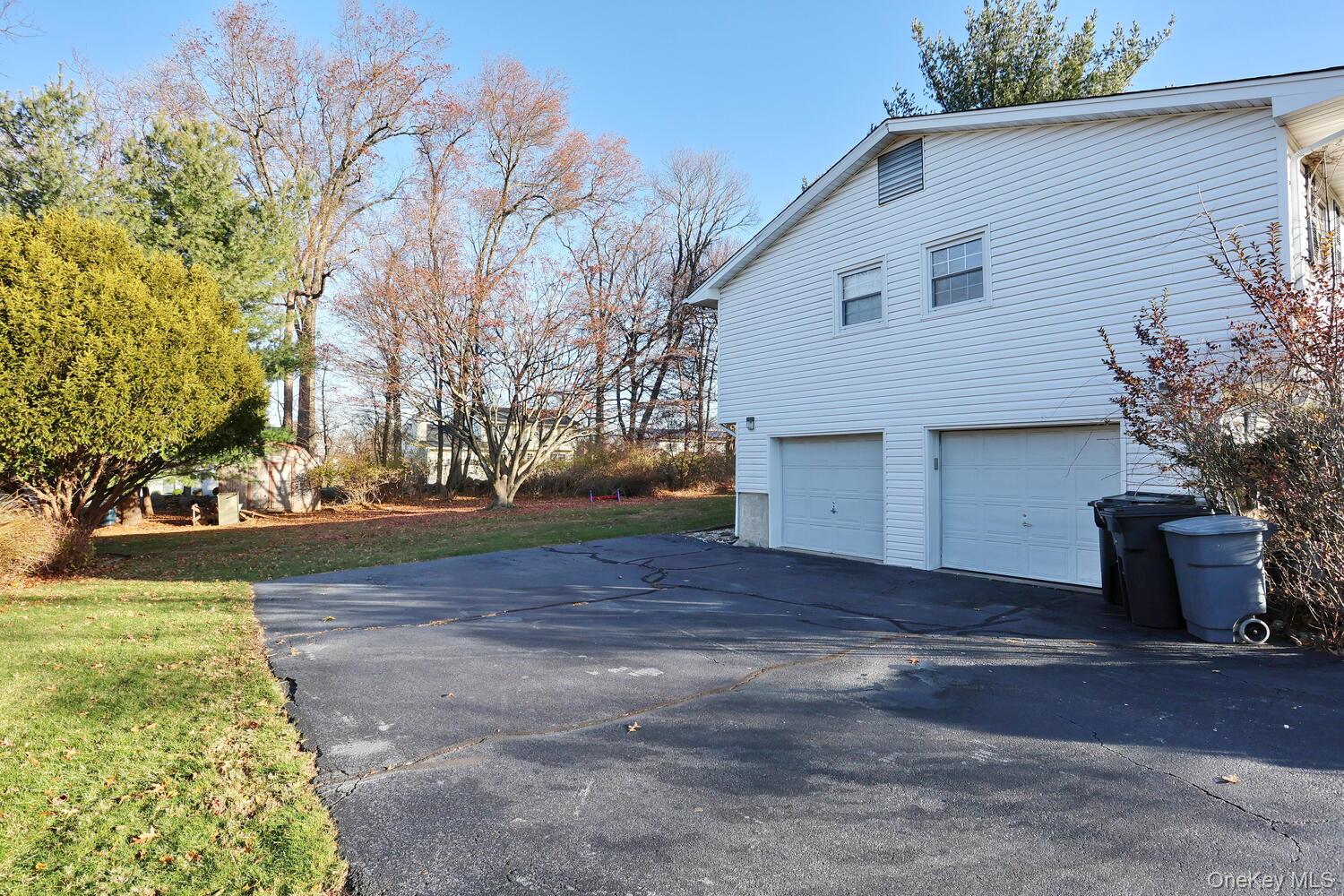 #17 photo, 12 Van Gogh Lane, Airmont , NY 10901