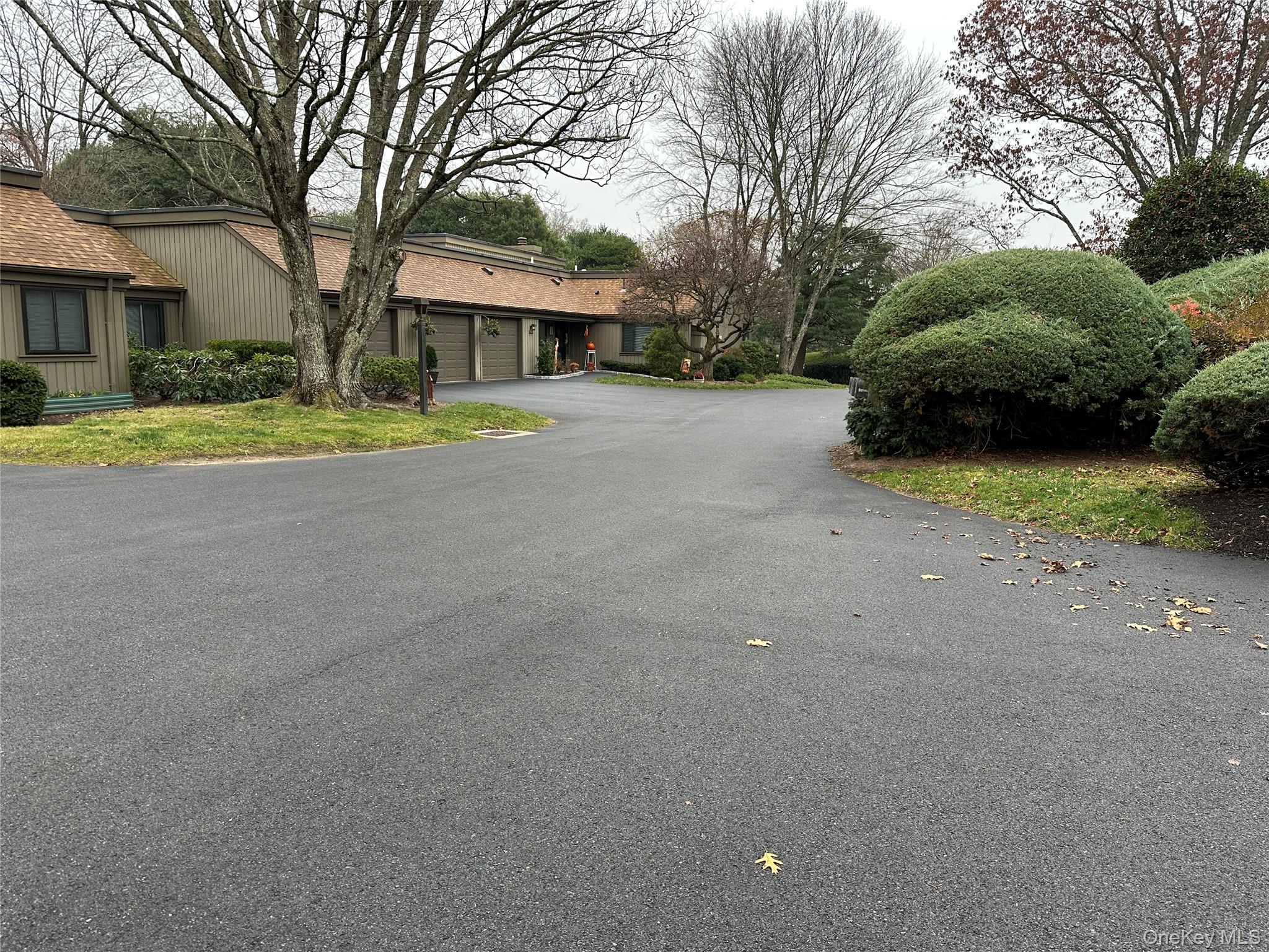 #3 photo, 107C Heritage Hills, Somers , NY 10589