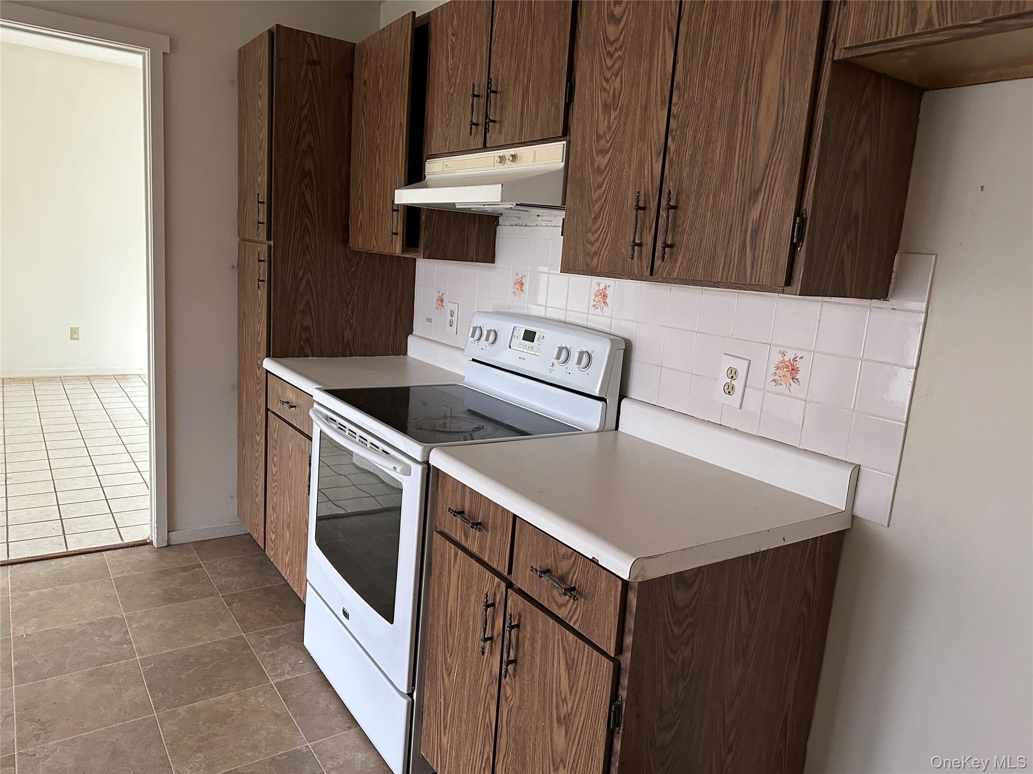 #5 photo, 107C Heritage Hills, Somers , NY 10589