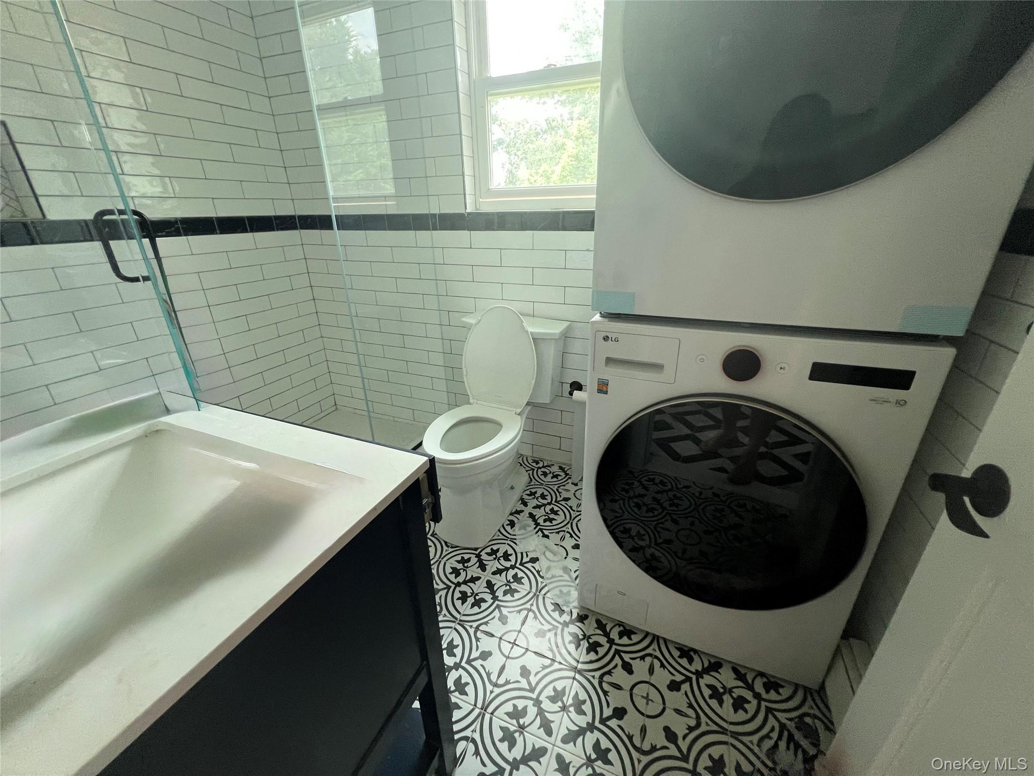 #10 photo, 27 Dosoris Way, Glen Cove , NY 11542