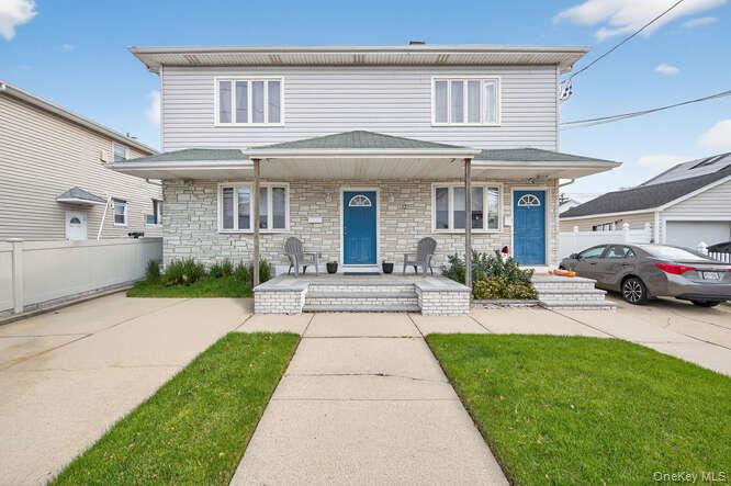 #1 photo, 132 Roosevelt Avenue, নাসাউ কাউন্টি Mineola , NY 11501