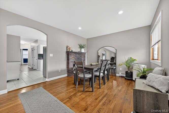 #8 photo, 132 Roosevelt Avenue, নাসাউ কাউন্টি Mineola , NY 11501