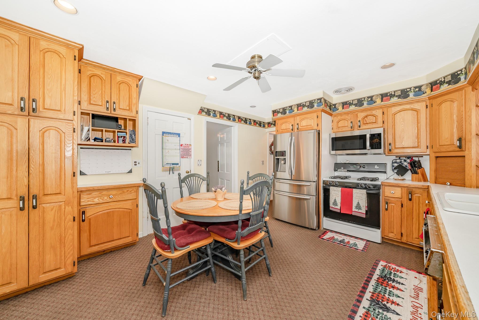 #17 photo, 3861 Wilburne Avenue, Seaford , NY 11783