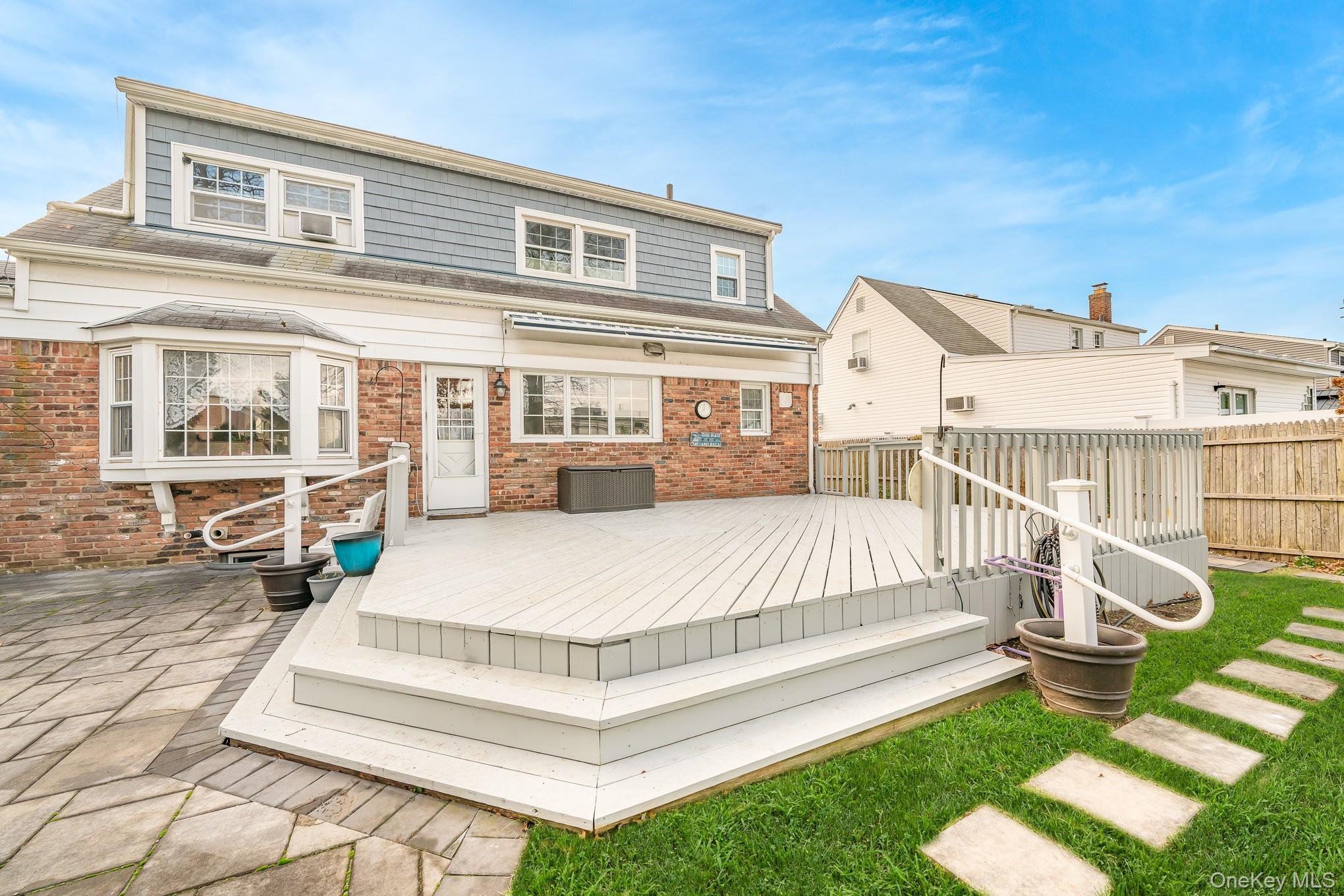 #8 photo, 3861 Wilburne Avenue, Seaford , NY 11783