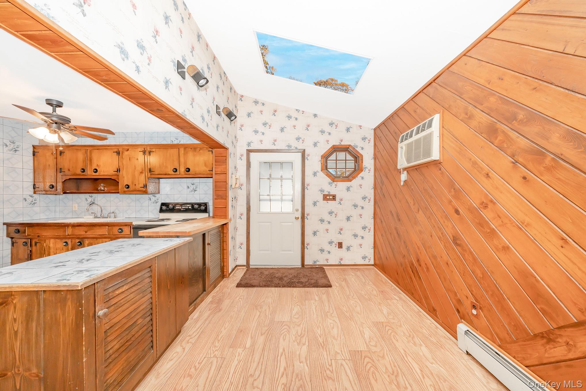 #5 photo, 242 N Pine Street, Massapequa , NY 11758