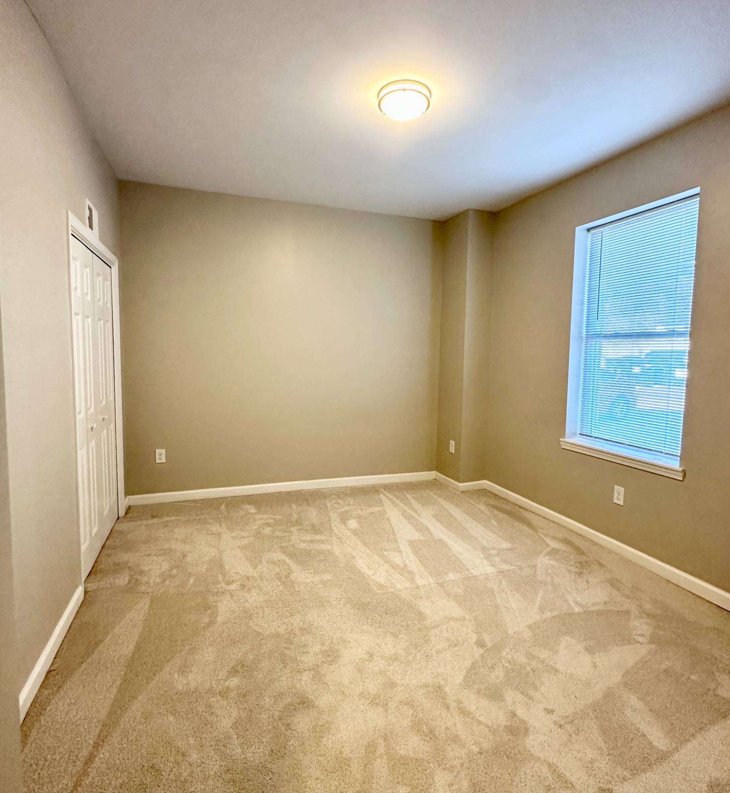 #12 photo, 1 Exchange Street, Albany , NY 12205