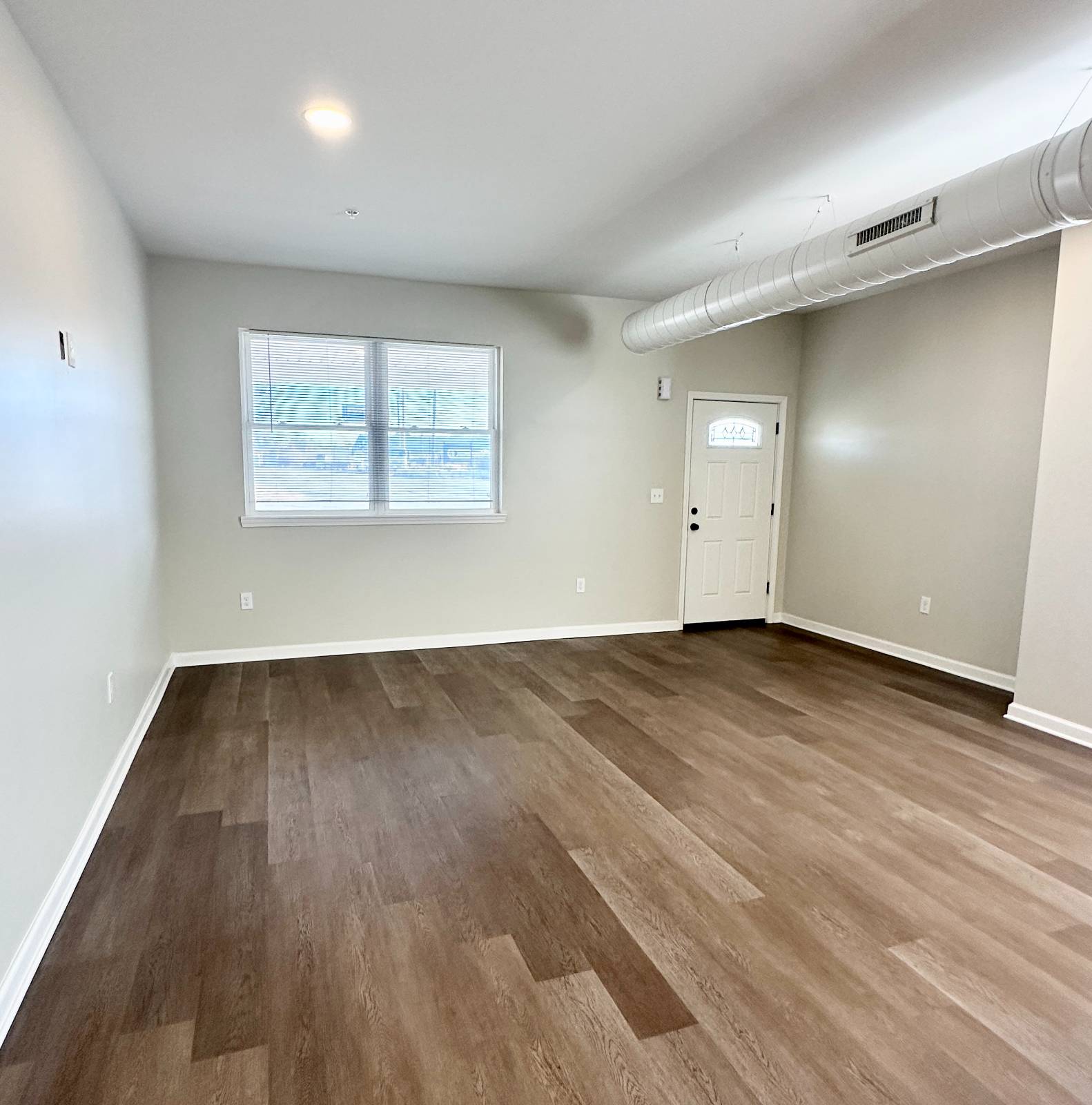 #7 photo, 1 Exchange Street, Albany , NY 12205