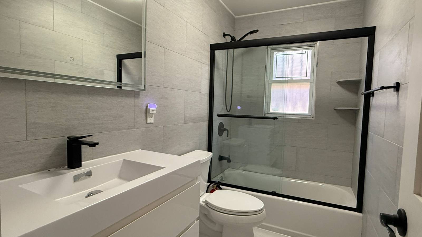 #10 photo, 262-16 60 Rd, Little Neck , NY 11362