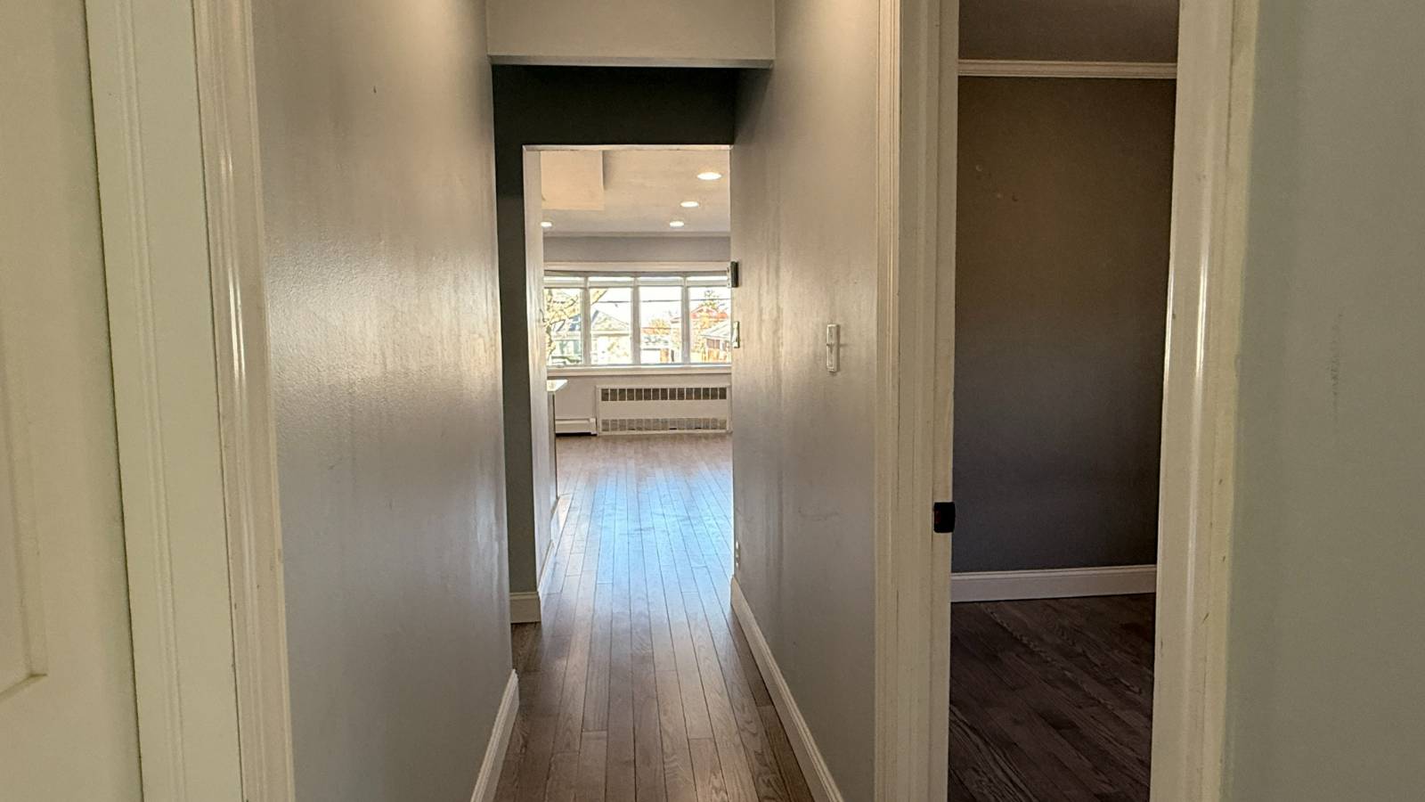 #7 photo, 262-16 60 Rd, Little Neck , NY 11362