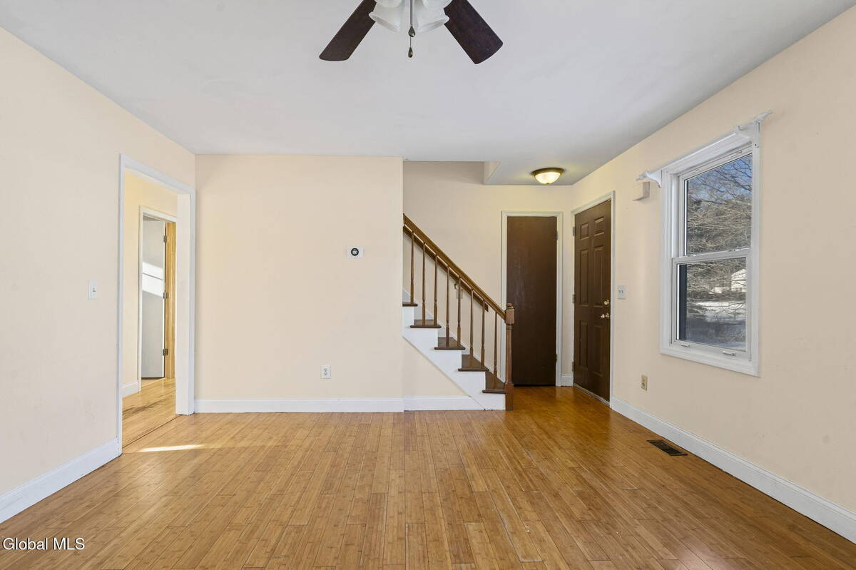 #6 photo, 2 Norland Court, Wilton , NY 12866