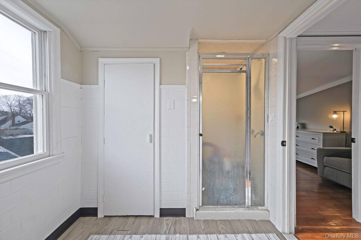 #32 photo, 114 Monroe Avenue, Patchogue , NY 11772