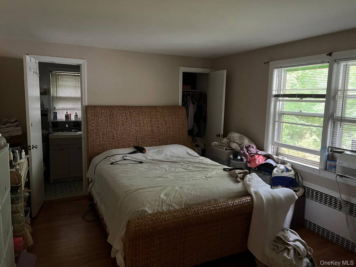 #12 photo, 118 Nassau Road, Huntington , NY 11743