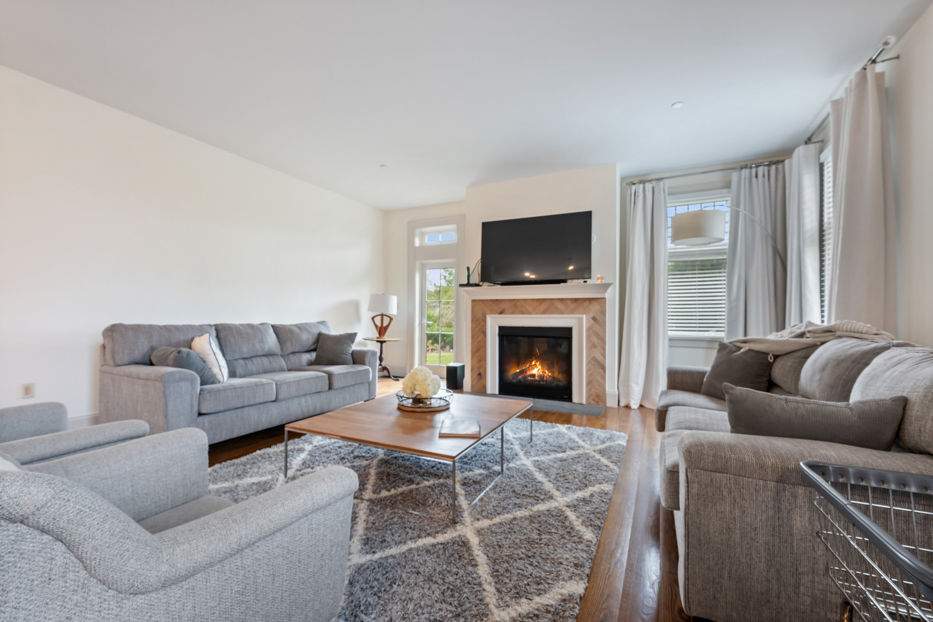 #12 photo, 5041 Goodridge Avenue, Fieldston , NY 10471