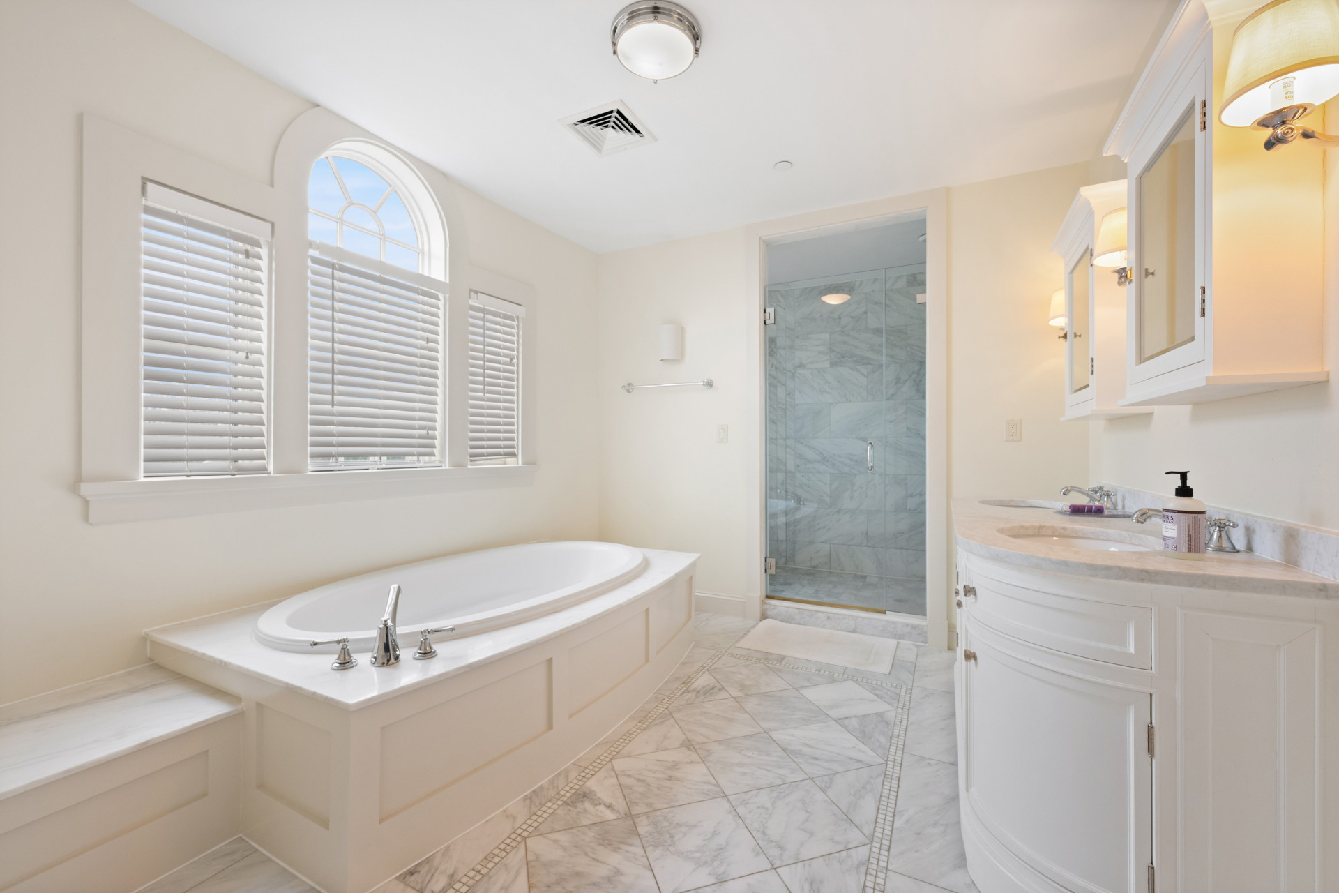 #20 photo, 5041 Goodridge Avenue, Fieldston , NY 10471