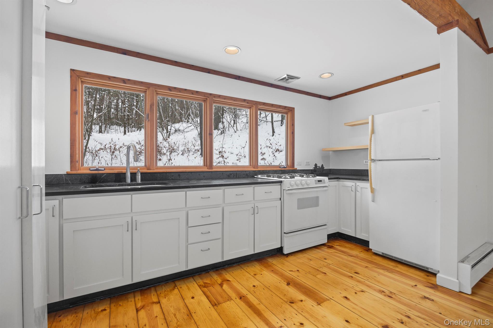 #10 photo, 267 Reed Road, Chatham , NY 12037