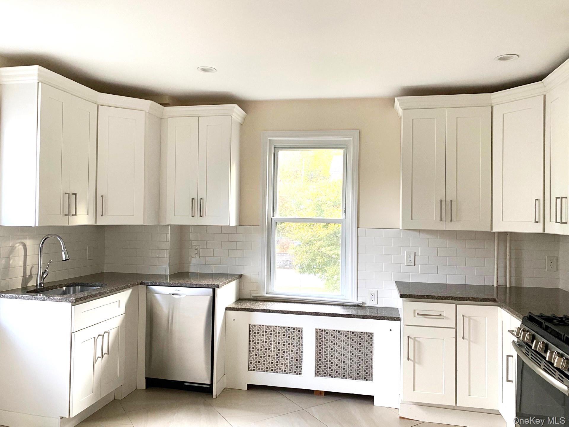 #1 photo, 164 Ashford Avenue, Dobbs Ferry , NY 10522