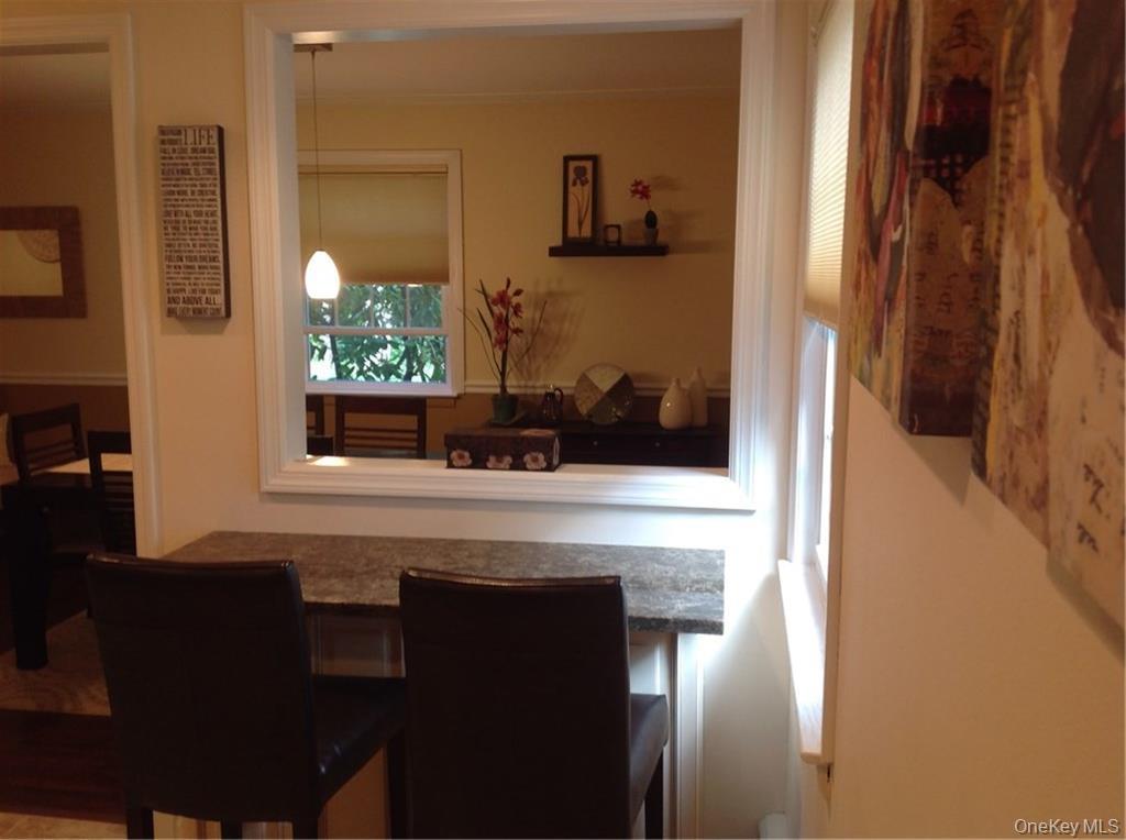 #7 photo, 144 Doxbury Lane, Suffern , NY 10901