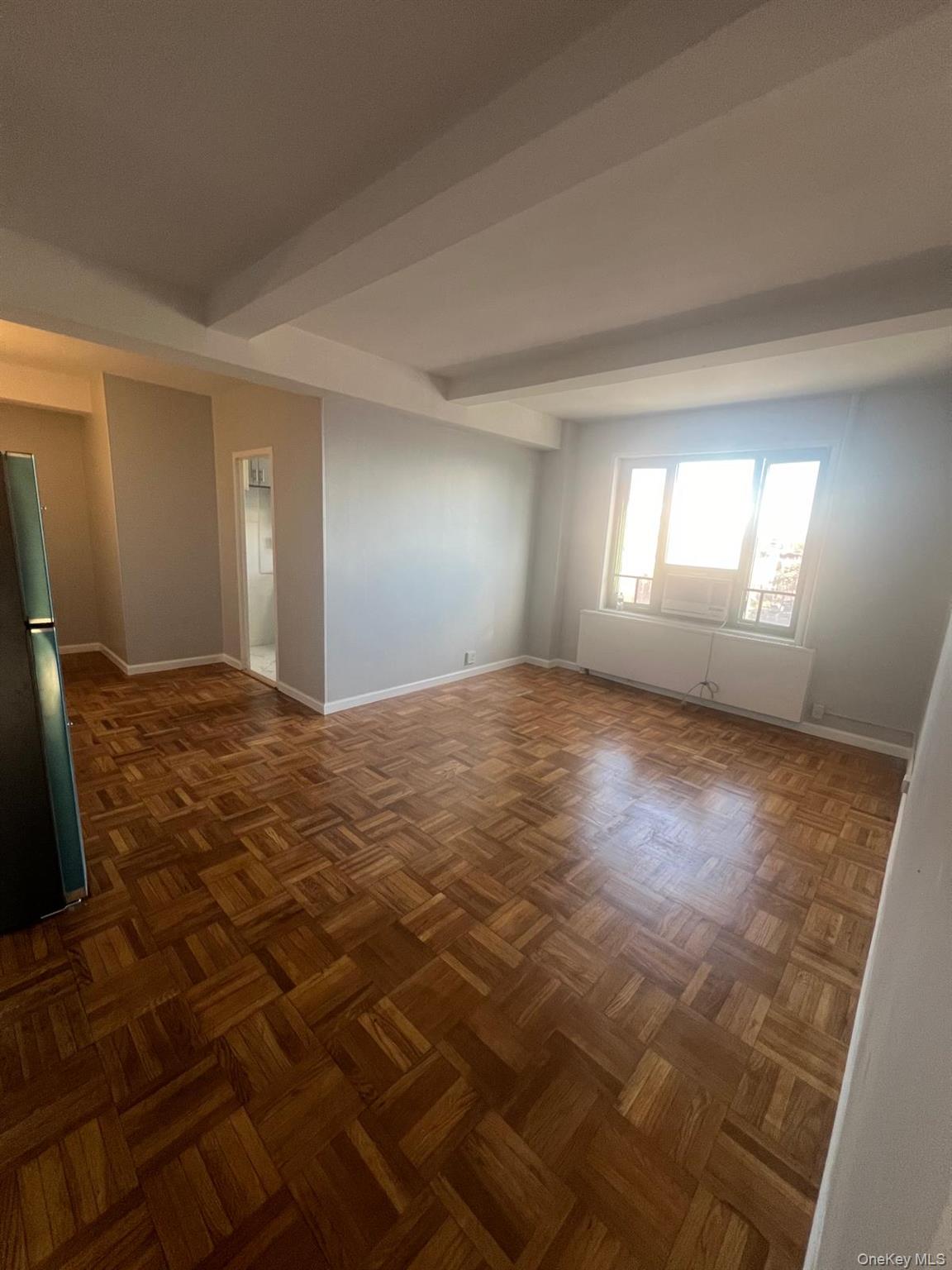 #6 photo, 1314 Virginia Avenue, Bronx , NY 10462