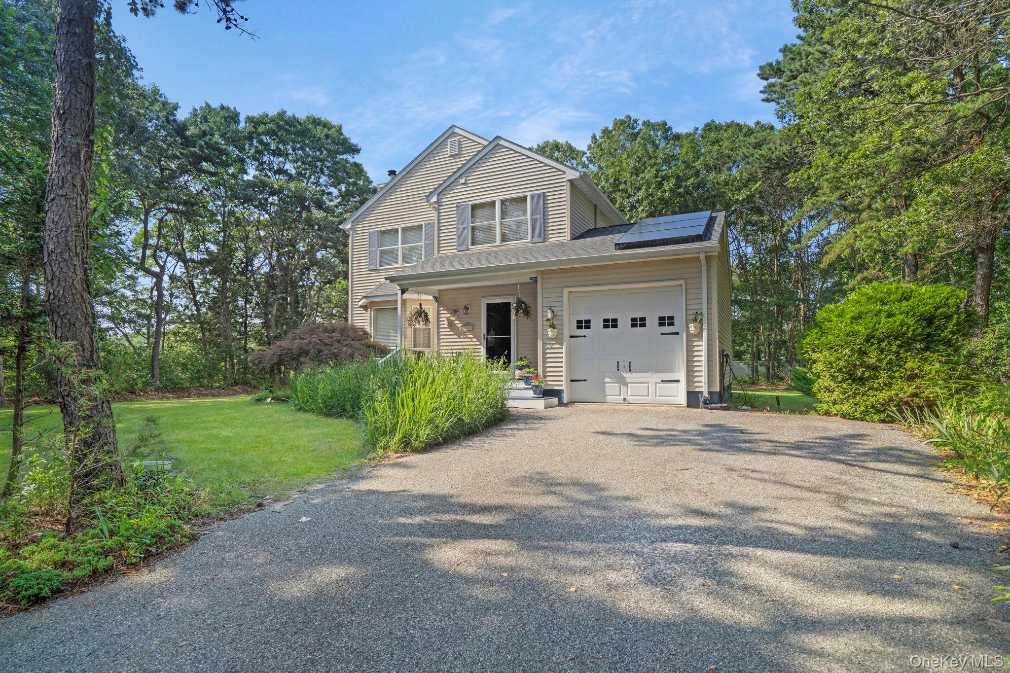 #1 photo, 20 Deborah Drive, 東長島 汉普顿 Westhampton Beach , NY 11978
