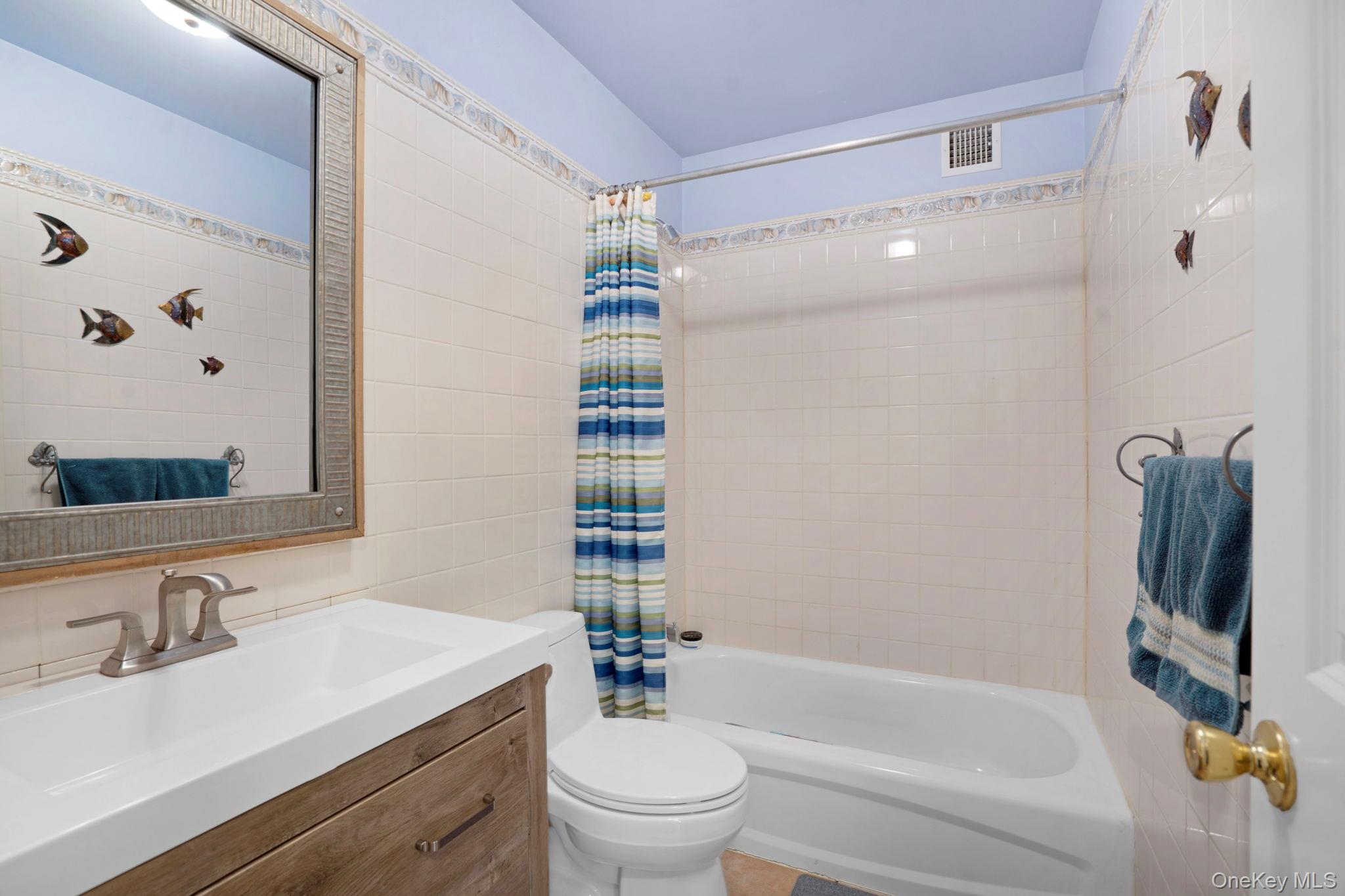 #16 photo, 20 Deborah Drive, 東長島 汉普顿 Westhampton Beach , NY 11978