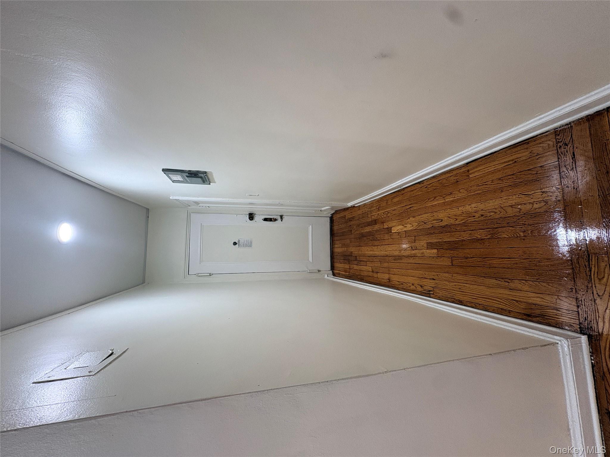 #7 photo, 4037 77 st, Elmhurst , NY 11373