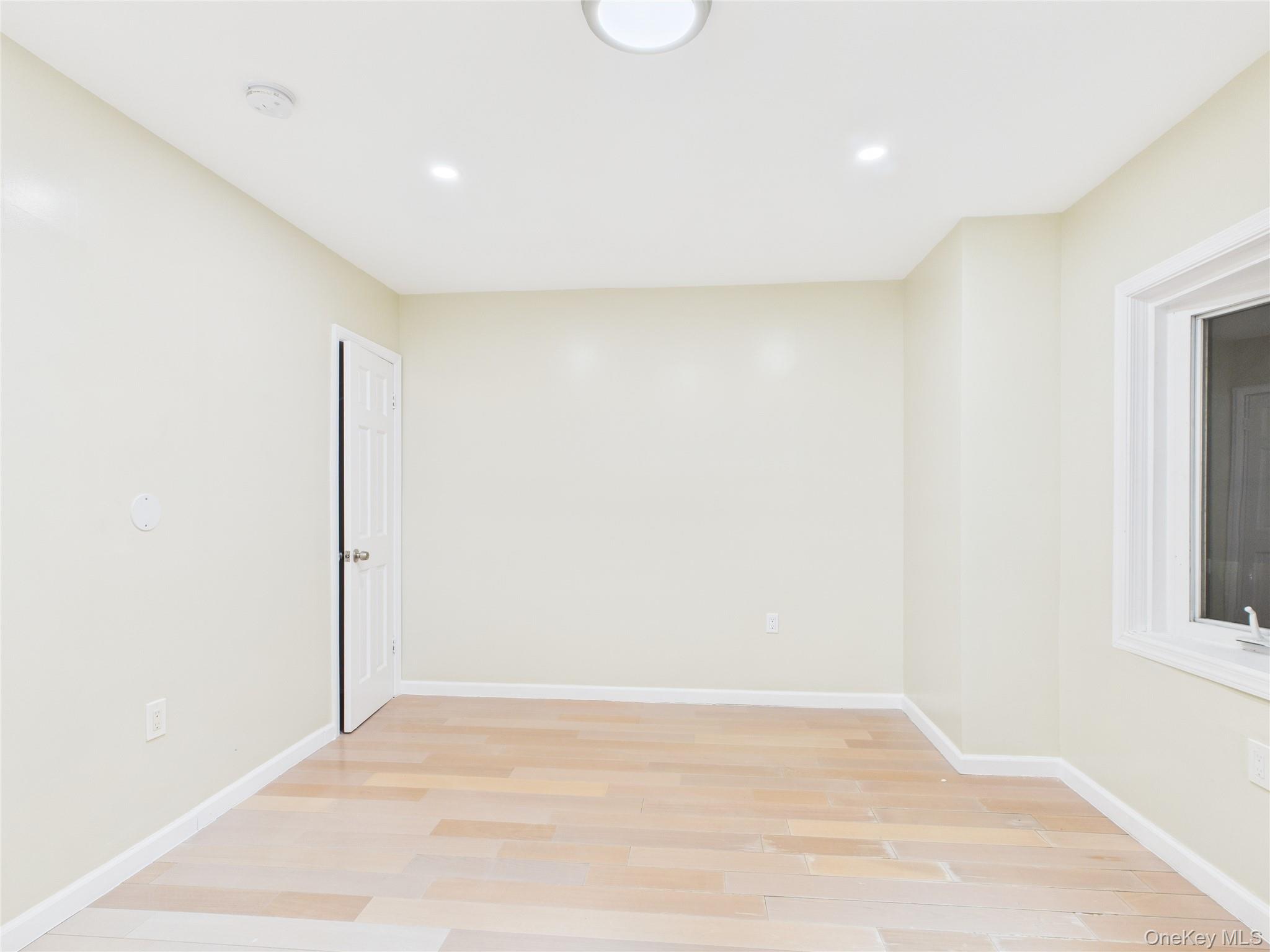 #11 photo, 2516 Curtis Street, East Elmhurst , NY 11369