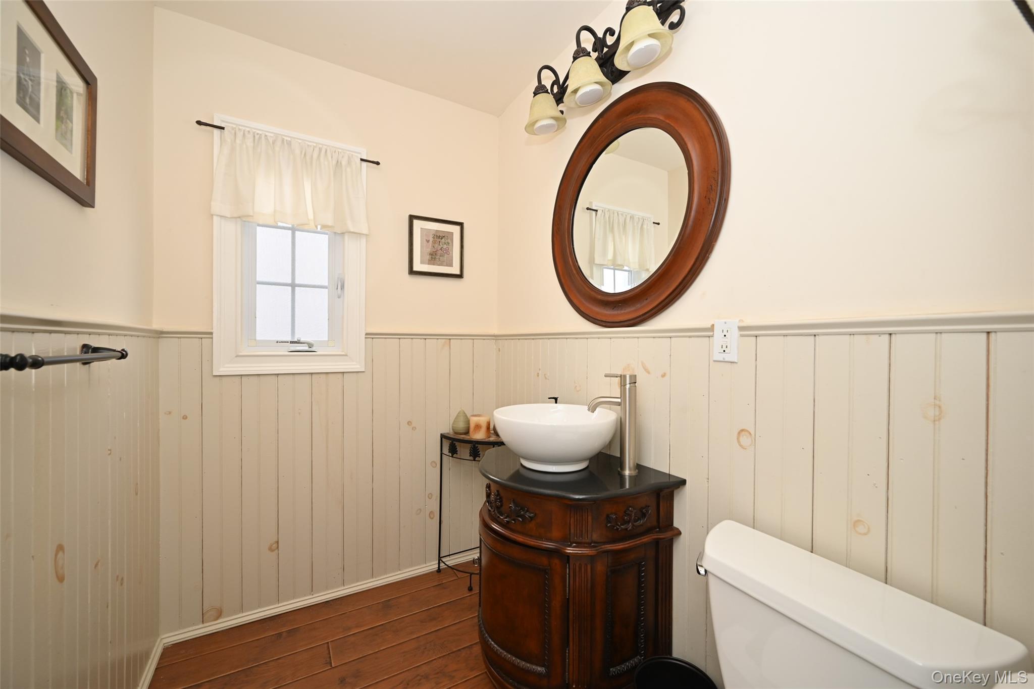 #17 photo, 4940 169th Street, Flushing , NY 11365