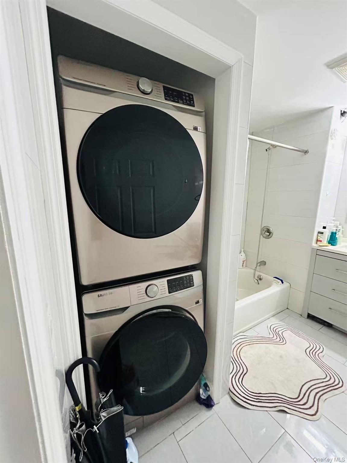 #10 photo, 13216 Maple Avenue, Flushing , NY 11355