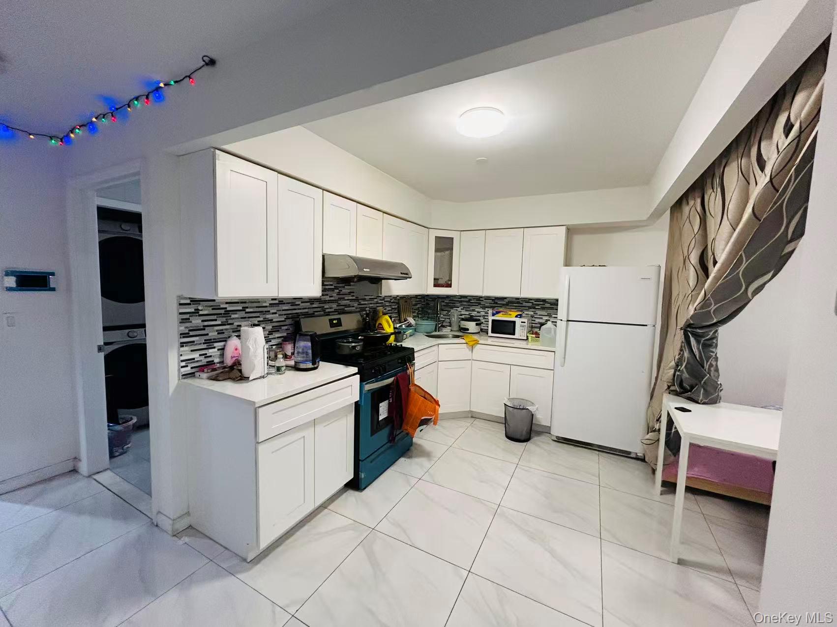 #3 photo, 13216 Maple Avenue, Flushing , NY 11355