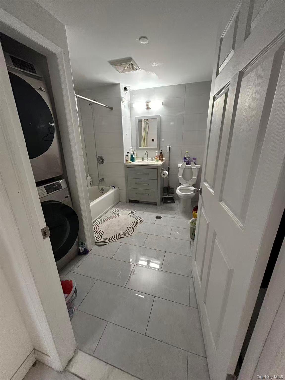 #8 photo, 13216 Maple Avenue, Flushing , NY 11355