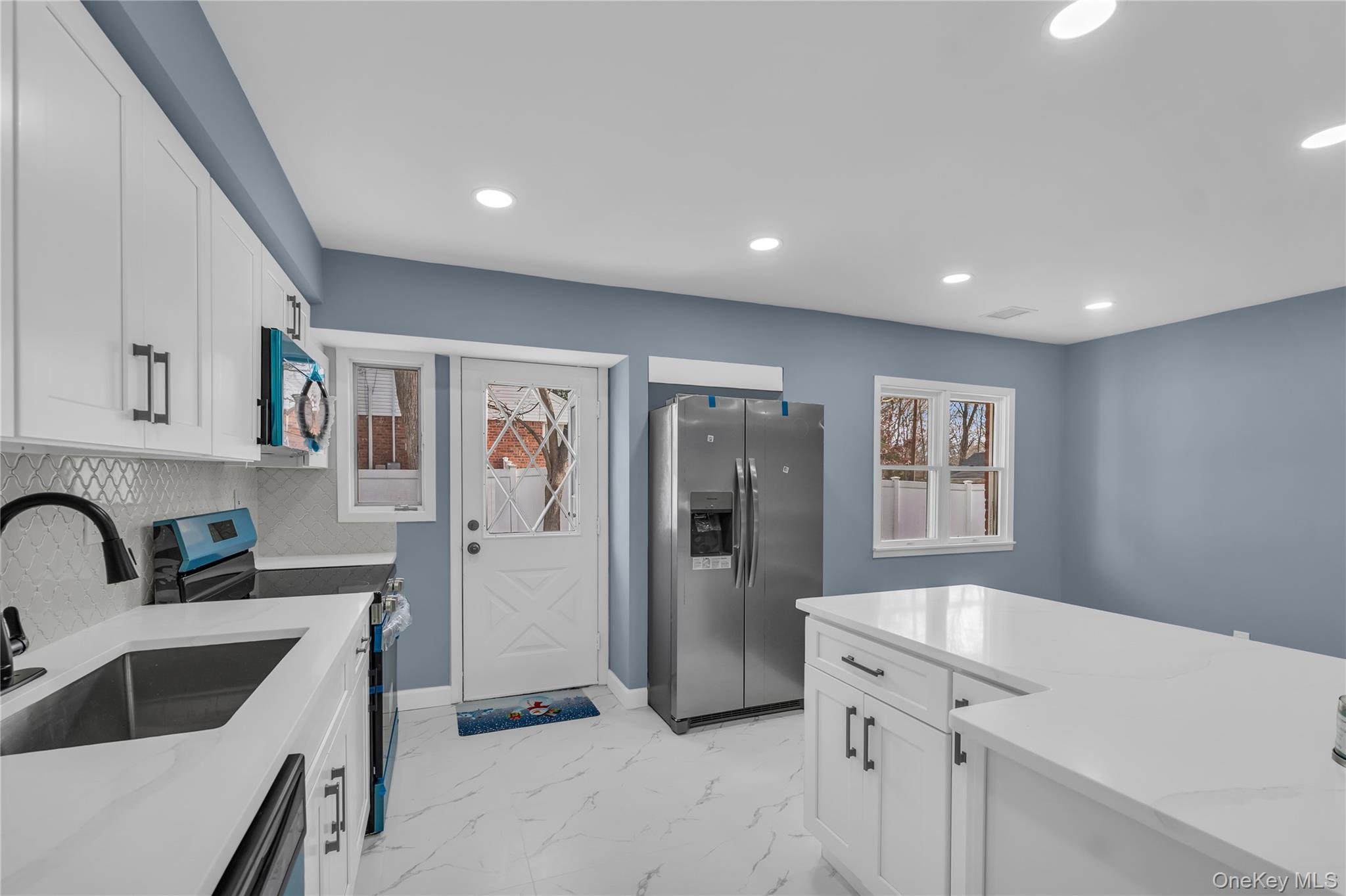 #2 photo, 585 Elwood Road, সাফোক কাউন্টি East Northport , NY 11731