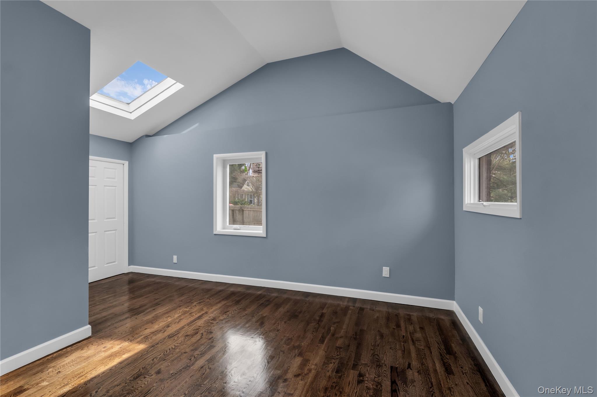 #7 photo, 585 Elwood Road, সাফোক কাউন্টি East Northport , NY 11731