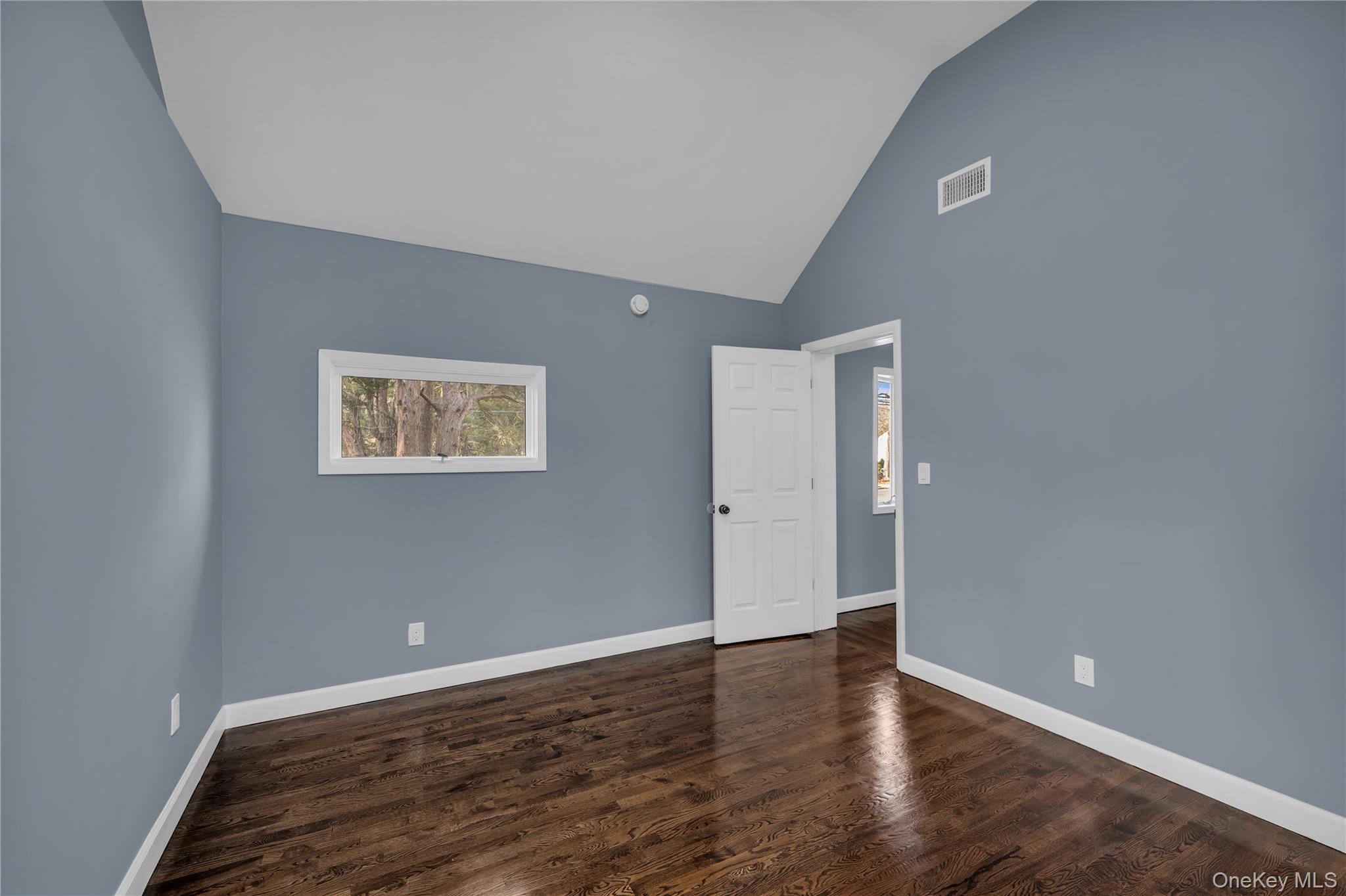 #8 photo, 585 Elwood Road, সাফোক কাউন্টি East Northport , NY 11731