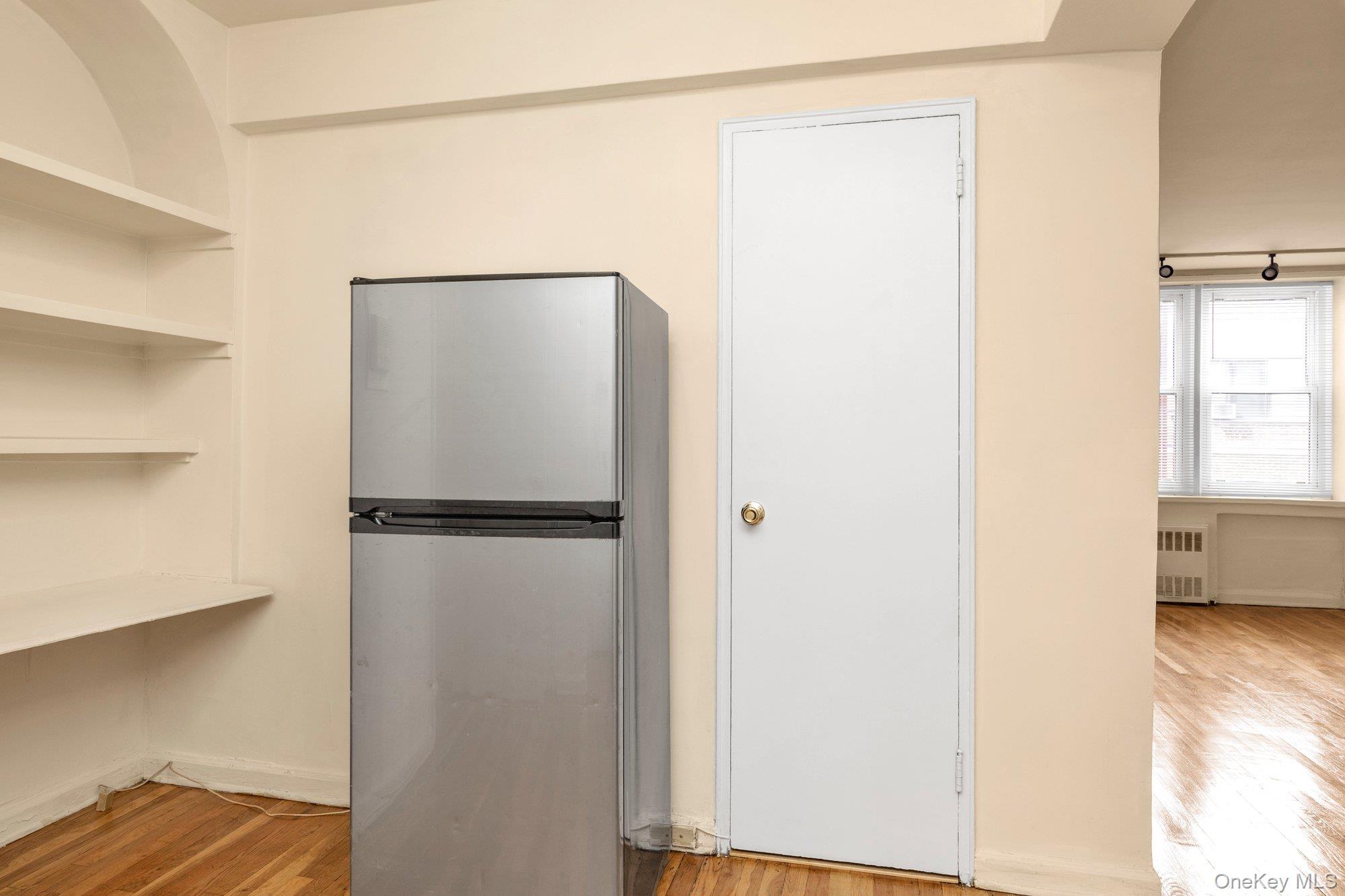 #12 photo, 31-85 Crescent Street, 皇后區 阿士多利亚 Astoria , NY 11106